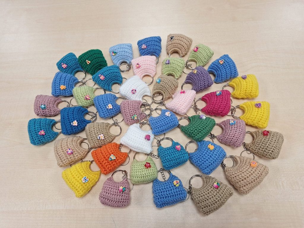 LLaveros crochet bolsitos